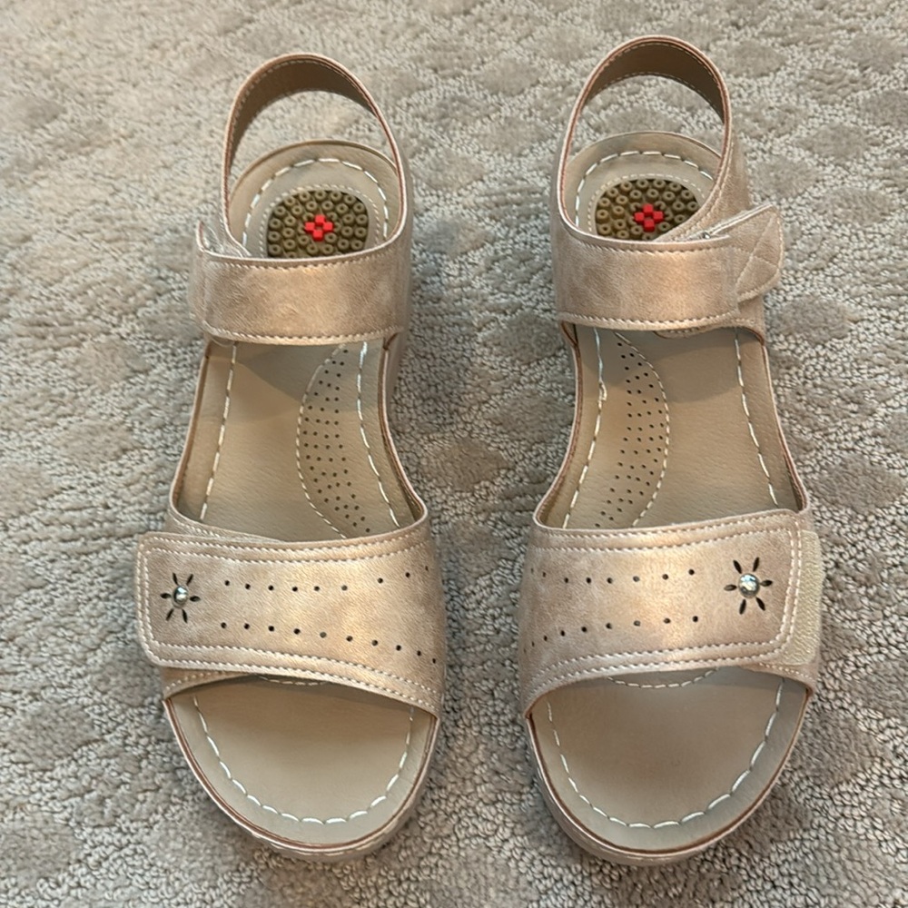 JABASIC NEW Women’s comfort sandals size 8 1/2 FREE SHIP
